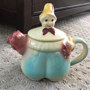VINTAGE 1940’s Shawnee teapot